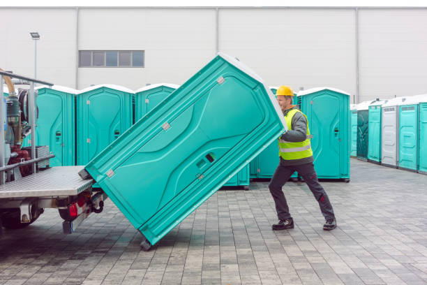 Portable Toilet Options We Offer in Three Oaks, MI